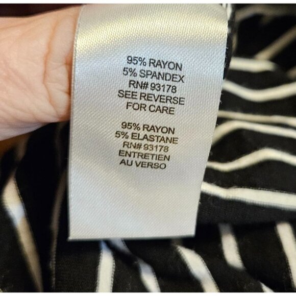 T Tahari Maxi Dress Stretch Sleeveless Ruched Striped Black White Sz L Classic - Picture 5 of 6
